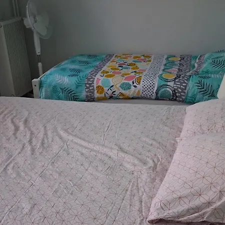 Appartement Large Entire Near Paris