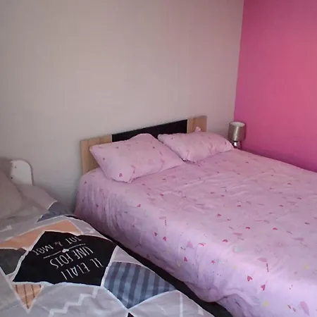 Appartement Large Entire Near Paris Creil